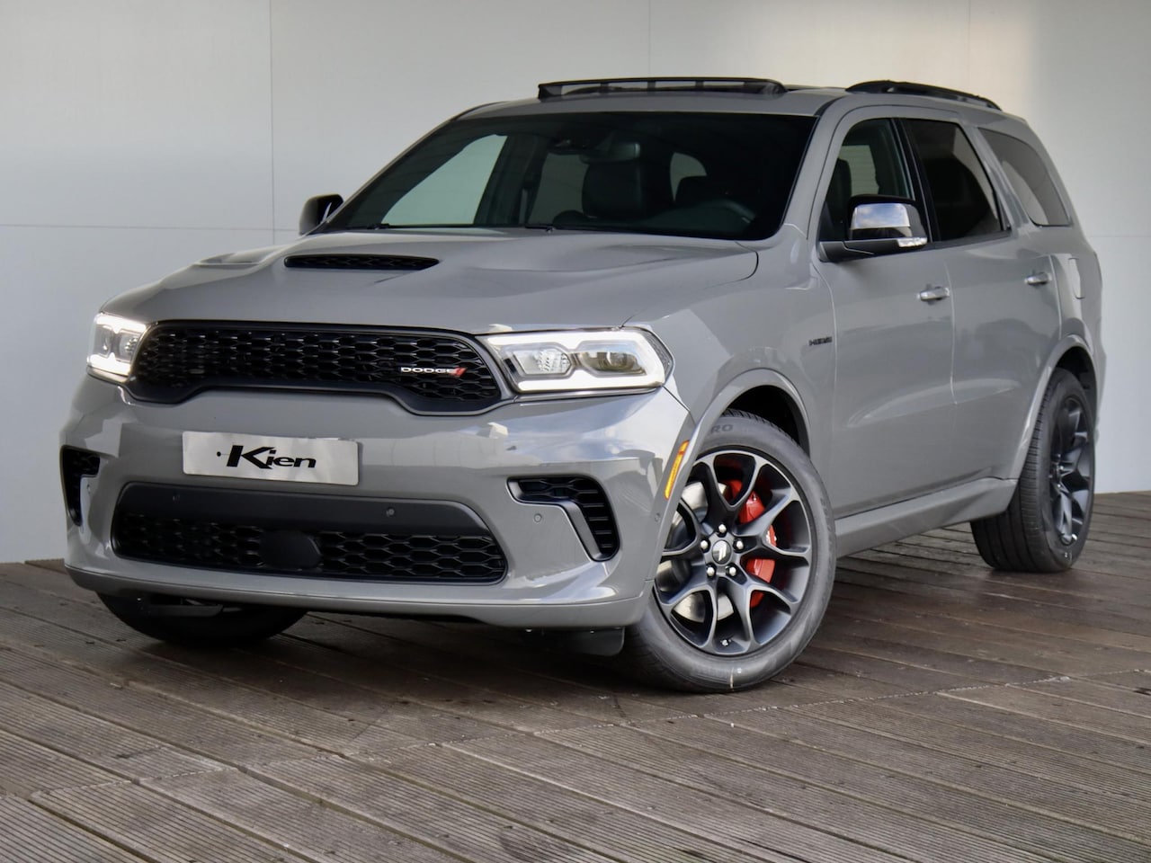 Dodge Durango - R/T 5.7L V8 Dodge Durango R/T 5.7L HEMI V8 | VAN | 360 PK | Adaptive cruise control - AutoWereld.nl
