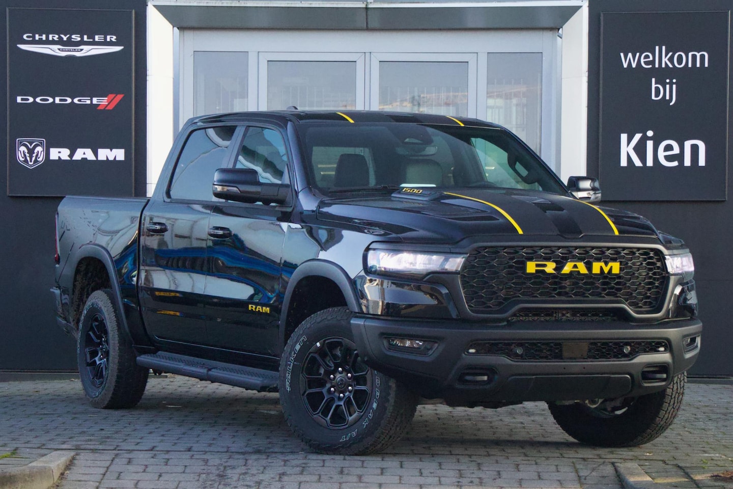 Dodge Ram 1500 - 3.0 Hurricane Crew Cab Rebel Night | Pano | Leder interieur | Adaptieve CC | Elektrische l - AutoWereld.nl