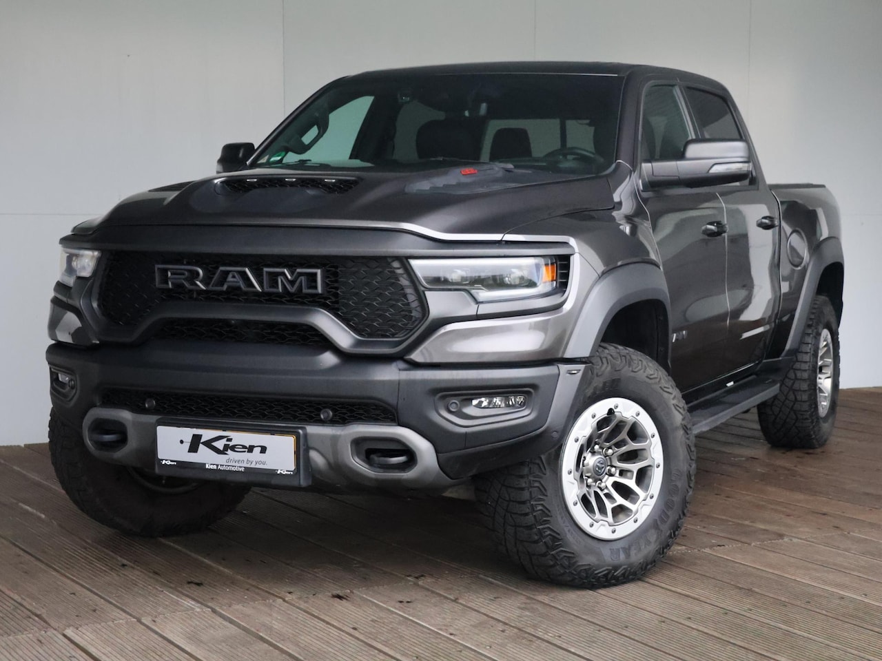 Dodge Ram 1500 - 6.2 V8 4x4 Crew Cab TRX | LPG | Pano-dak | Harman/Kardon | Groot Navigatie | - AutoWereld.nl