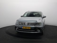 Volkswagen Tiguan Allspace - 1.5 TSI 150PK Highline Business R-Line | 7 Persoons | Virtual Display | Camera | Navigatie