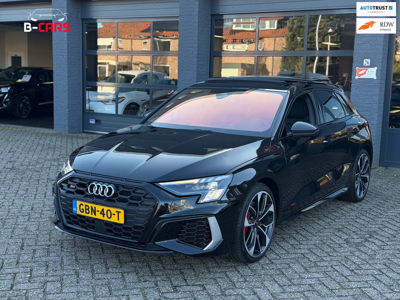 Audi A3 Sportback - 2.0 TFSI S3 quattro Pano|Hud|RS|AmbiLigh|Memory|Nap!! - AutoWereld.nl