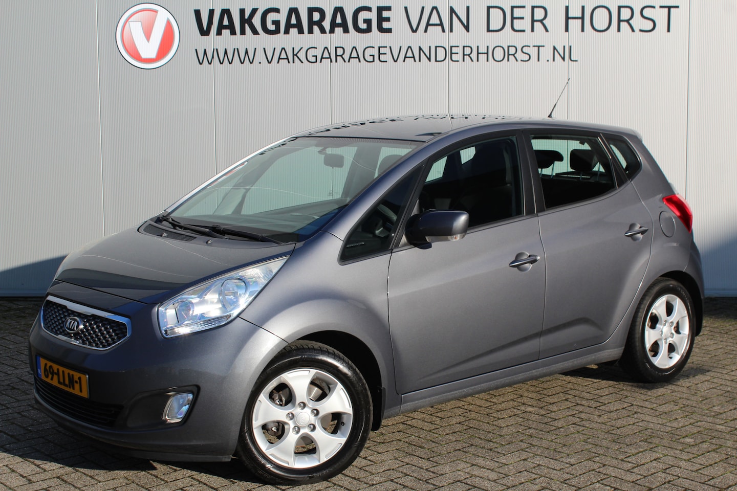 Kia Venga - 1.6-125pk CVVT X-ecutive. Keurig nette en goed onderhouden hoogzitter ! Autm. airco, LM wi - AutoWereld.nl