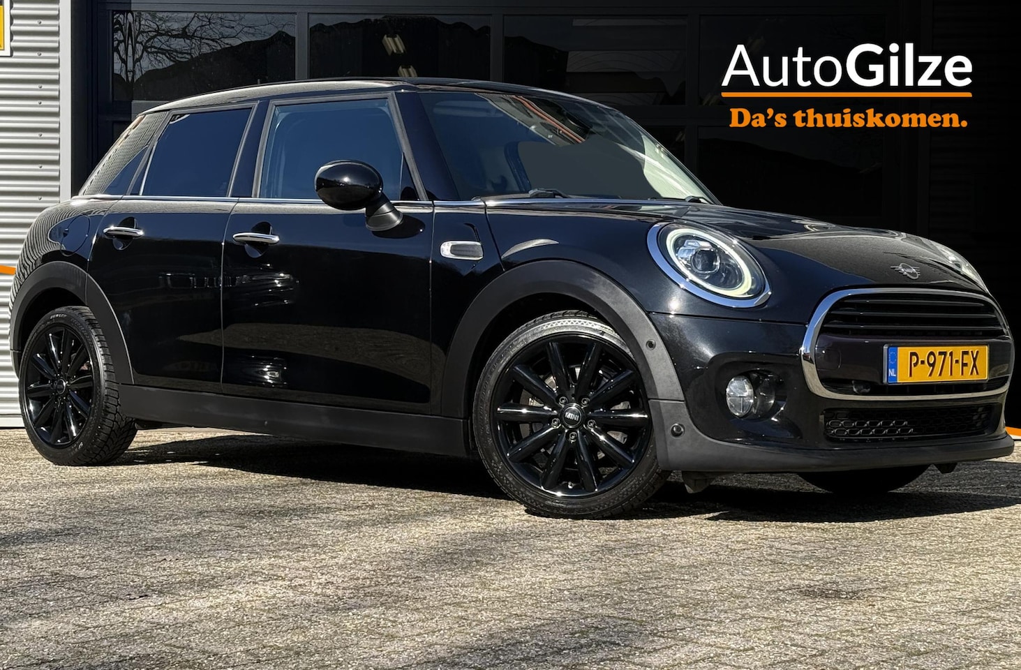 MINI Cooper - Mini 1.5 Chili l PDC l Navigatie l Cruise Control l Half Leder l Stoelverwarming - AutoWereld.nl