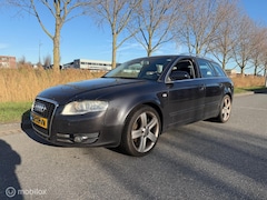 Audi A4 Avant - 2.0 TFSI quattro