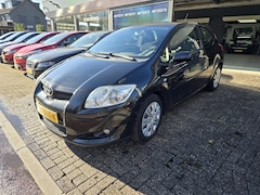 Toyota Auris - 1.6 Aspiration | 2E EIGENAAR | 12MND GARANTIE | AIRCO | NAVI | TREKHAAK |