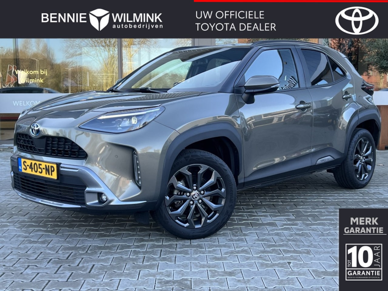 Toyota Yaris Cross - 1.5 Hybrid Explore | Parkeersensoren V+A | Stoelverwarming - AutoWereld.nl