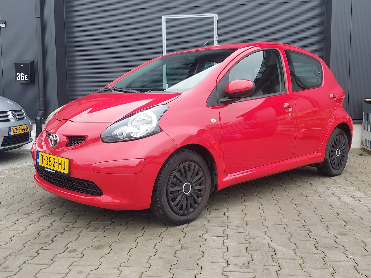 Toyota Aygo - 1.0-12V + Slechts 132730km met nieuwe apk - AutoWereld.nl