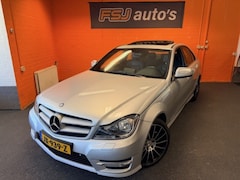 Mercedes-Benz C-klasse - 350 / AUTOMAAT / FACE-LIFT / VOL OPTIE'S