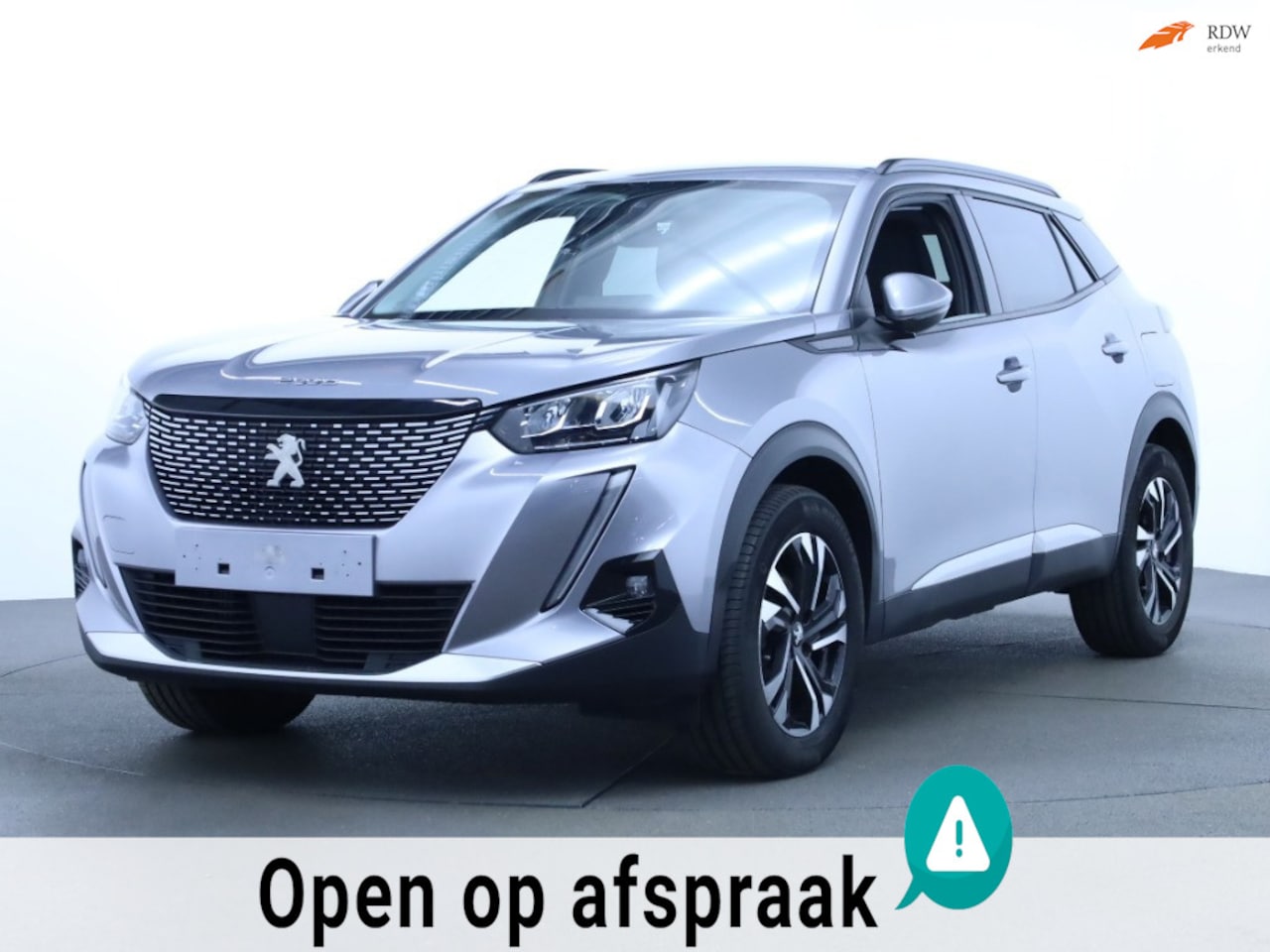 Peugeot 2008 - Allure Pack 130pk Automaat | ACC | Stoelverwarming - AutoWereld.nl