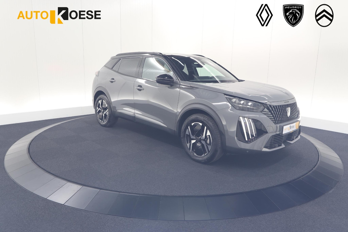 Peugeot e-2008 - EV GT 50 kWh | 3 Fase Laadfunctie | Schuif-/Kanteldak | Alcantara Pakket | Camera | Apple - AutoWereld.nl