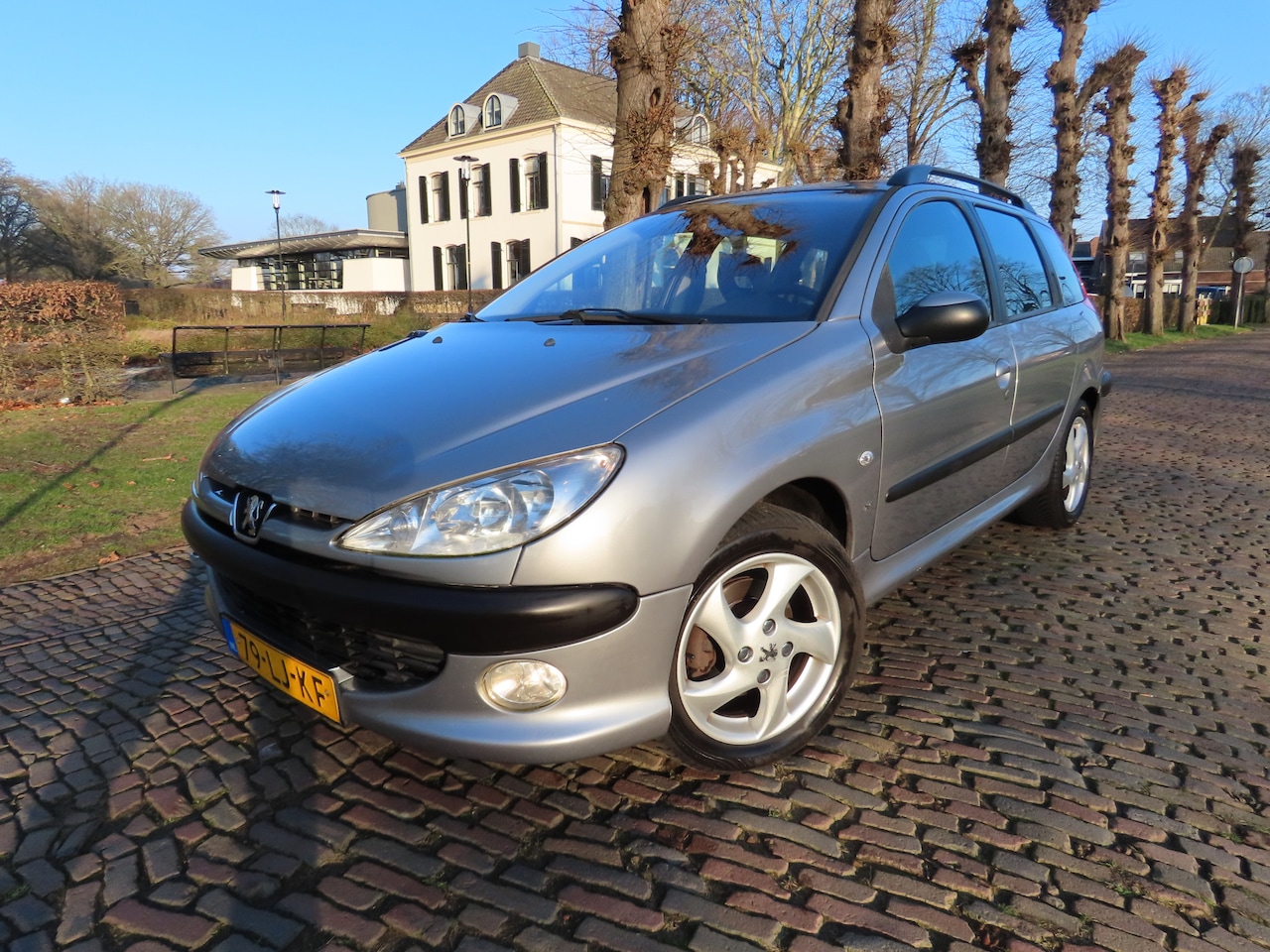 Peugeot 206 SW - 1.6-16V XS Ecc Stuurbekrachtiging Lm Velgen Trekhaak | Apk t/m 2-2-2027 | - AutoWereld.nl