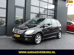 Mercedes-Benz B-klasse - 200 (Airco, Trekhaak, Stoelverwarming, Lm velgen)
