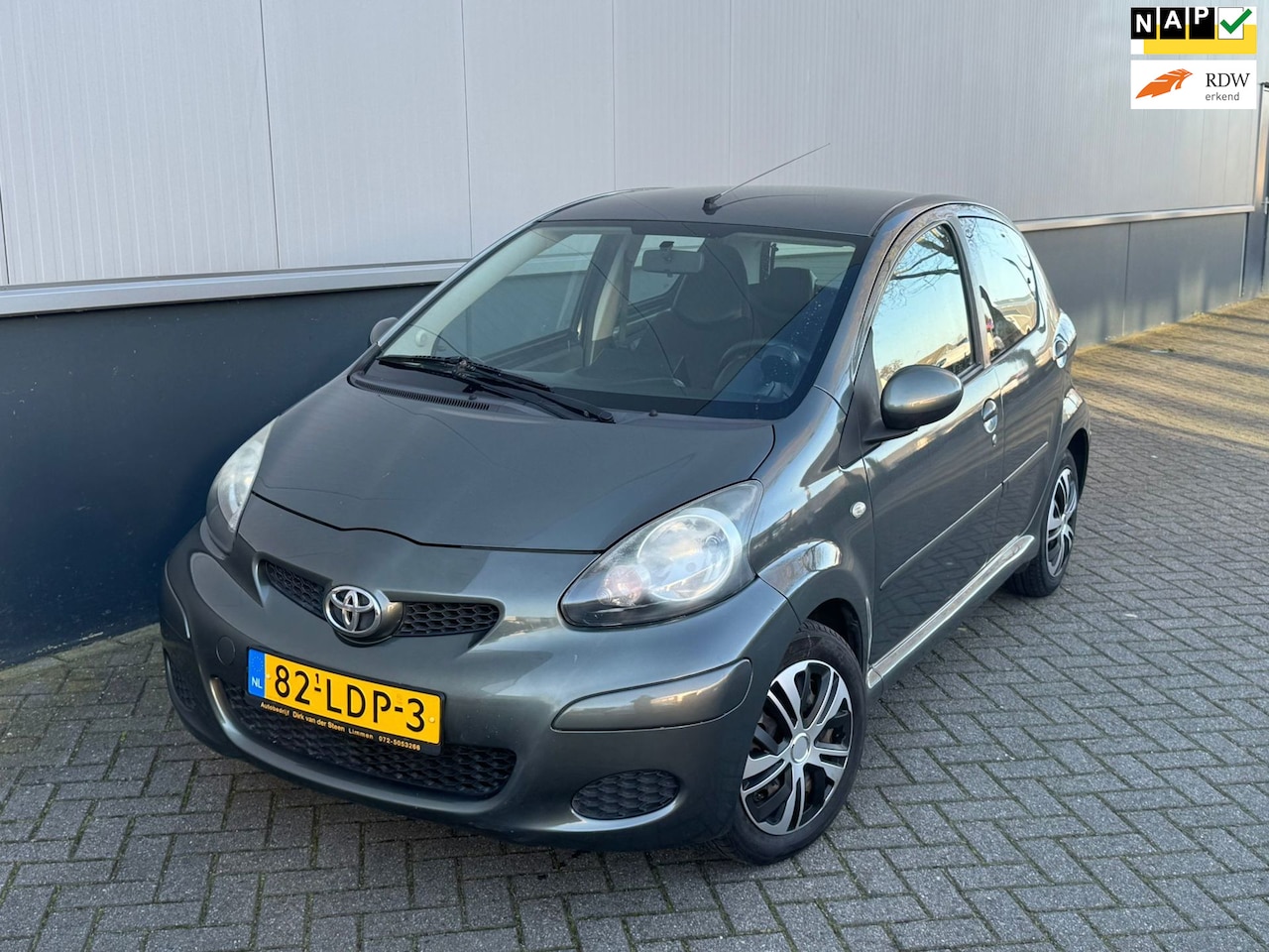 Toyota Aygo - 1.0-12V Aspiration Green Airco Nieuwe apk Carplay - AutoWereld.nl