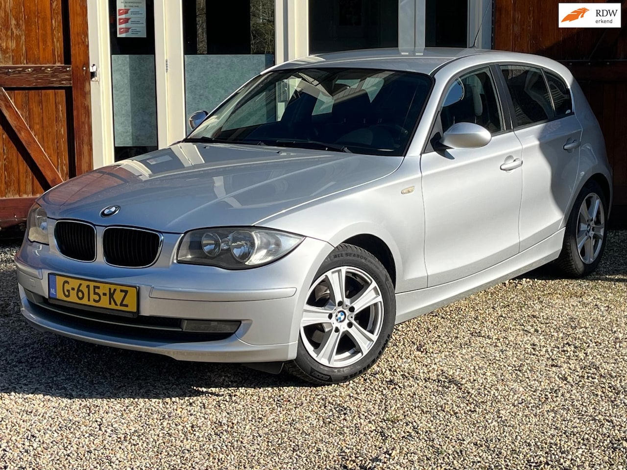 BMW 1-serie - 116i 116i 5-deurs - AutoWereld.nl