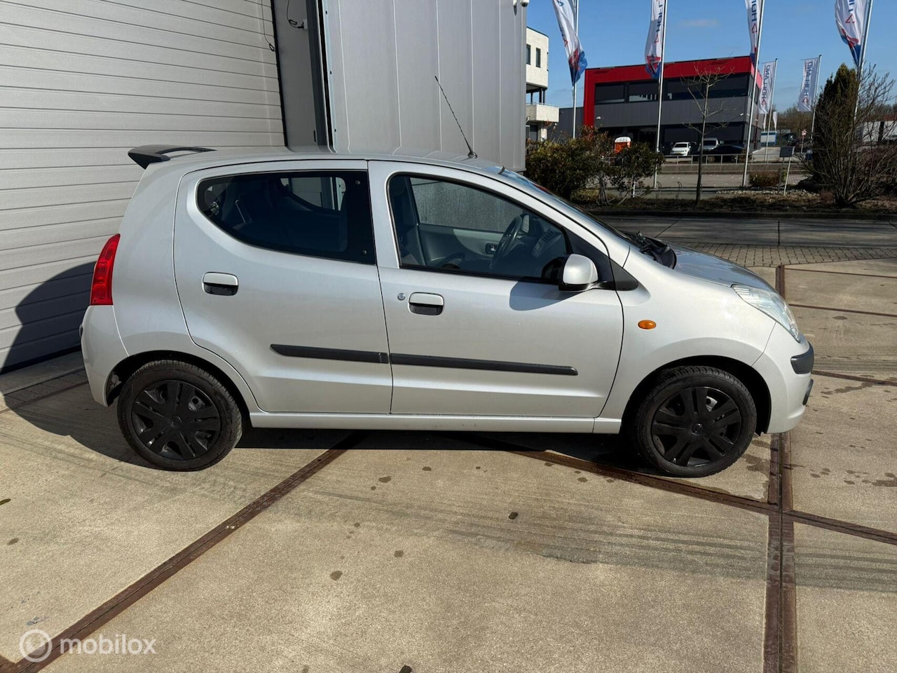 Nissan Pixo - 1.0 Visia 1.0 Visia - AutoWereld.nl