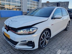Volkswagen Golf - 2.0 TSI GTI Performance Business Automaat
