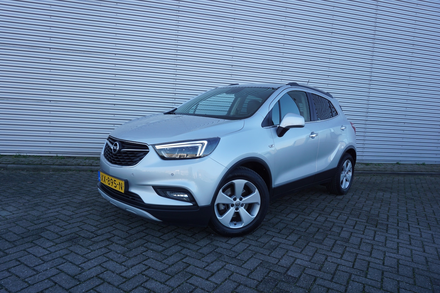 Opel Mokka X - 1.4 Turbo Innovation Airco / Navi / Cruise / Camera / Leder / Stoelverw. / Lm velgen / NAP - AutoWereld.nl