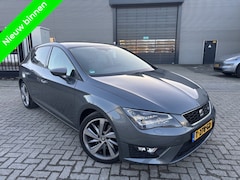 SEAT Leon - 2.0 TDI FR Bns.184 pk Navi/Leer/Stoelver/Sensoren