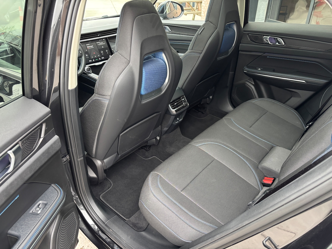 Lynk & Co 01 - 1.5 Phev 265pk | 360 camera. Adapt cruise. Pano.