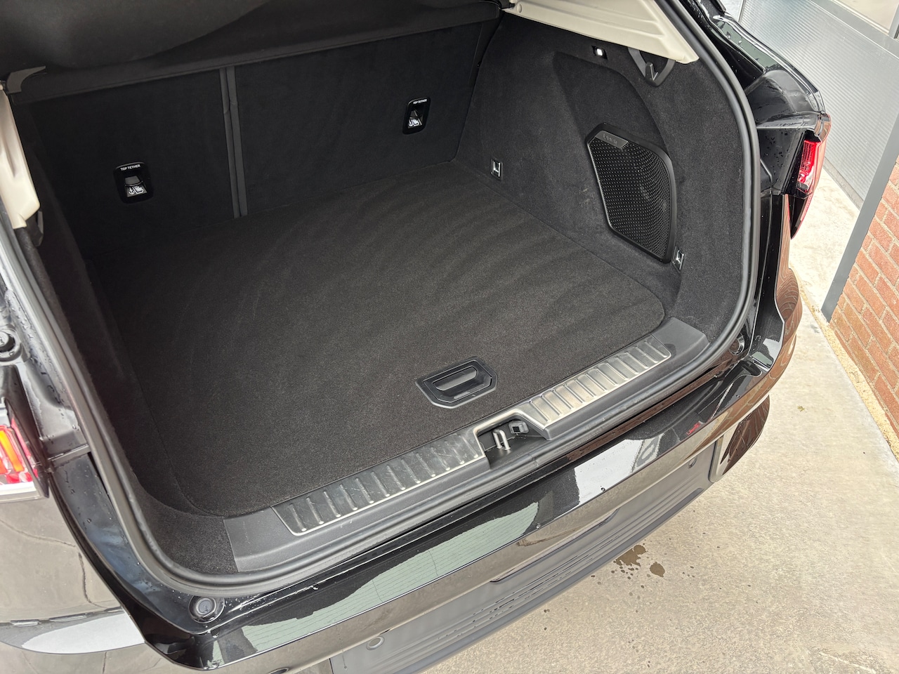 Lynk & Co 01 - 1.5 Phev 265pk | 360 camera. Adapt cruise. Pano.