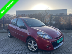 Renault Clio - 1.5 dCi 20th Anniv Navigatiesysteem Clima