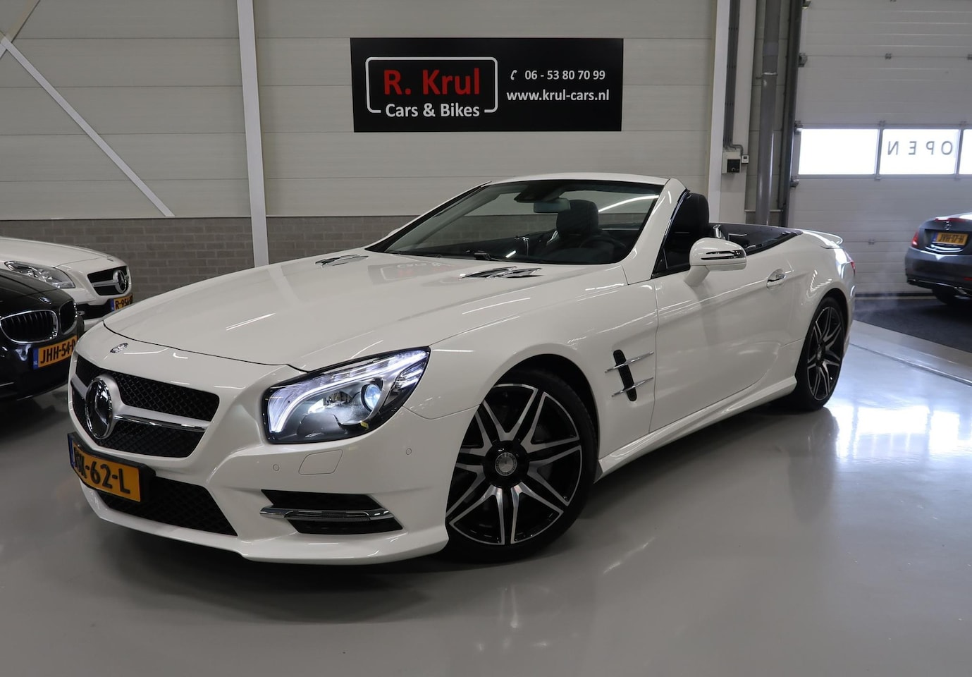 Mercedes-Benz SL-klasse Cabrio - 400 AMG Panoramadak Camera Harman Kardon AMG-Line Spoiler Stoelverkoeling Nekverwarming El - AutoWereld.nl