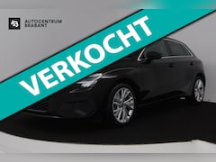Audi A3 Sportback - 30 TFSI Attitude (DIGITALE COCKPIT, STOELVERWARMING, CRUISE CONTROL, LANE-ASSIST, PARKEERS