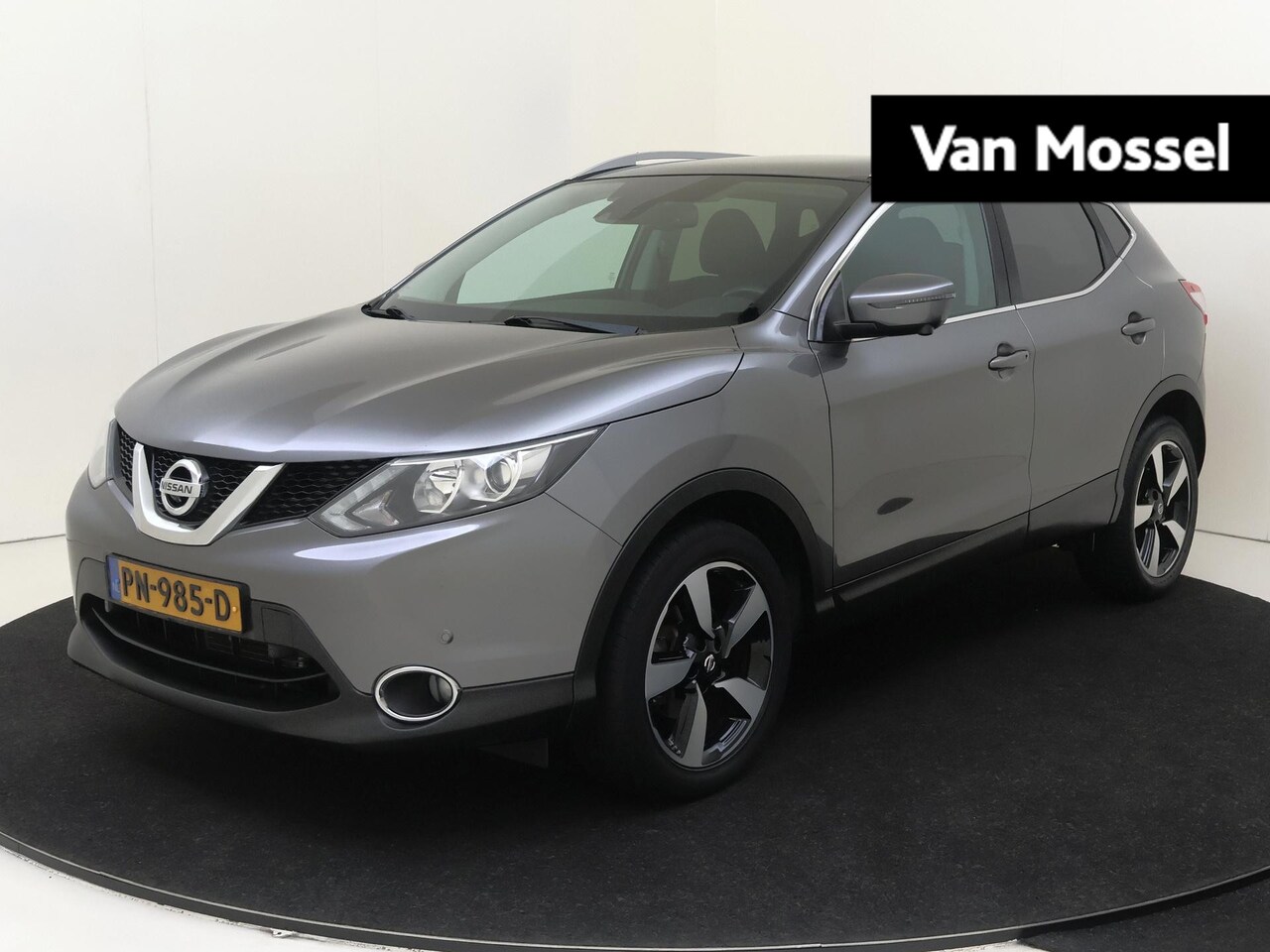 Nissan Qashqai - 1.2 N-Connecta | Navigatie | Panoramadak | 360 camera | Trekhaak - AutoWereld.nl