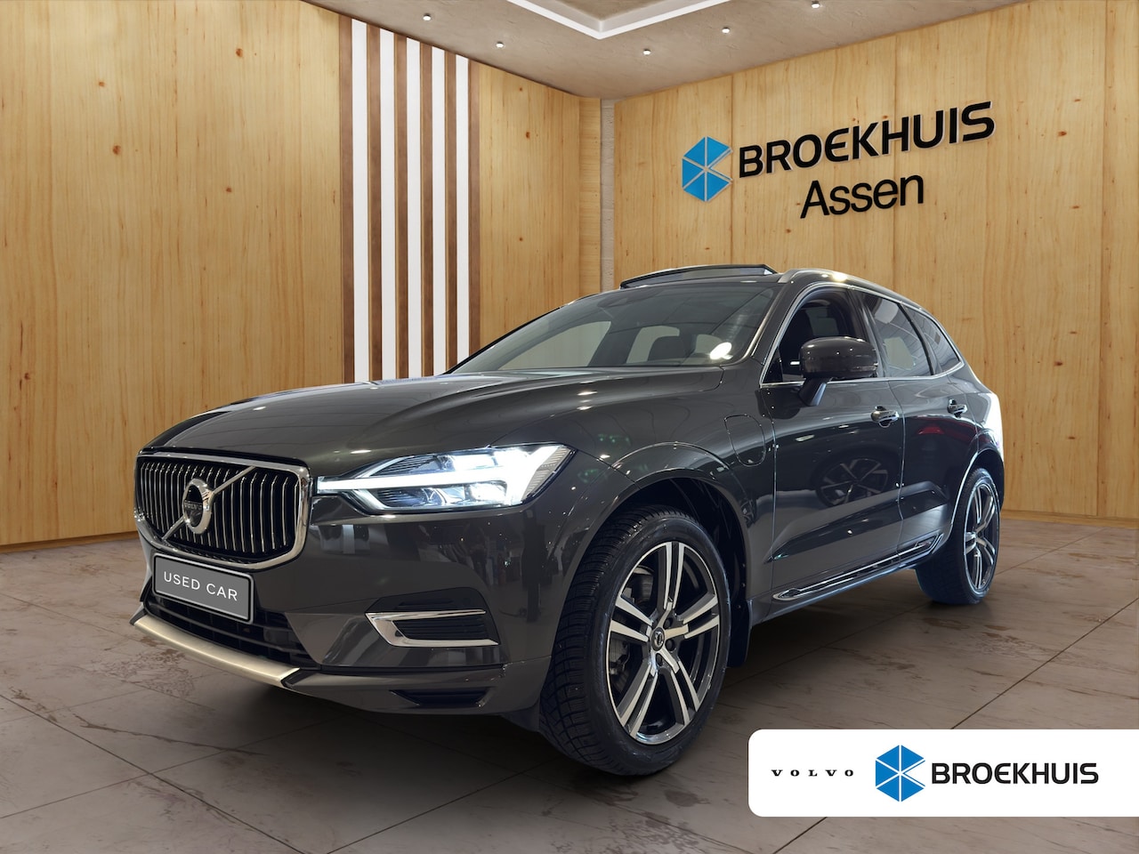 Volvo XC60 - 2.0 T8 Twin Engine AWD Inscription | 360 Camera | Panorama dak | Trekhaak | Stoel ventilat - AutoWereld.nl