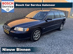 Volvo V70 - 2.4 Momentum / AUTOMAAT/ AIRCO/ NAP /