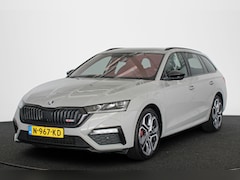 Skoda Octavia Combi - 1.4 TSI RS iV PHEV Business 245PK Stoelverwarming Camera Navigatie