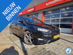 Ford Focus Wagon - 1.5 ST-Line