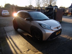 Toyota Aygo X - 1.0 VVT-i S-CVT Premium