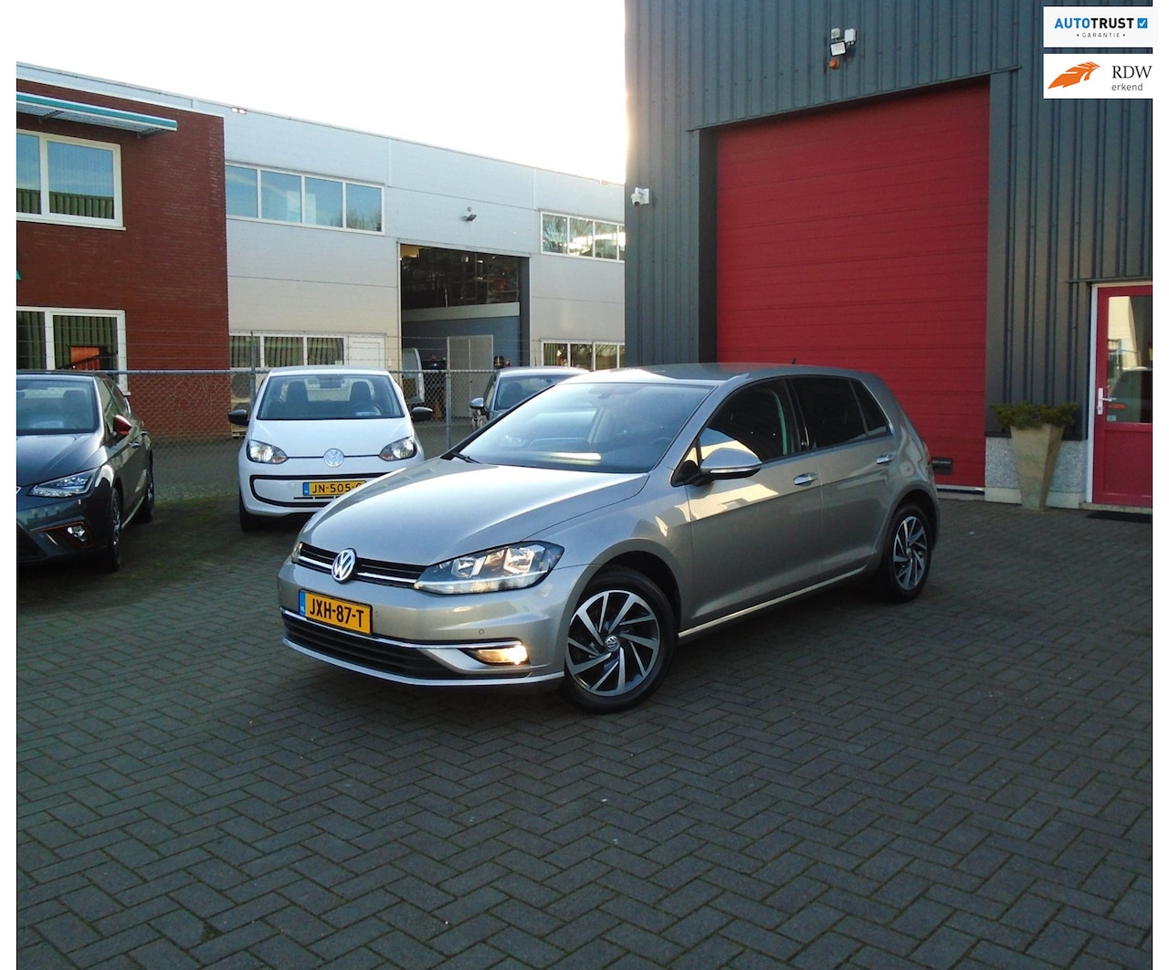 Volkswagen Golf - 1.0 TSI Comfortline 1.0 TSI Comfortline,Automaat,Navi,Cruise - AutoWereld.nl