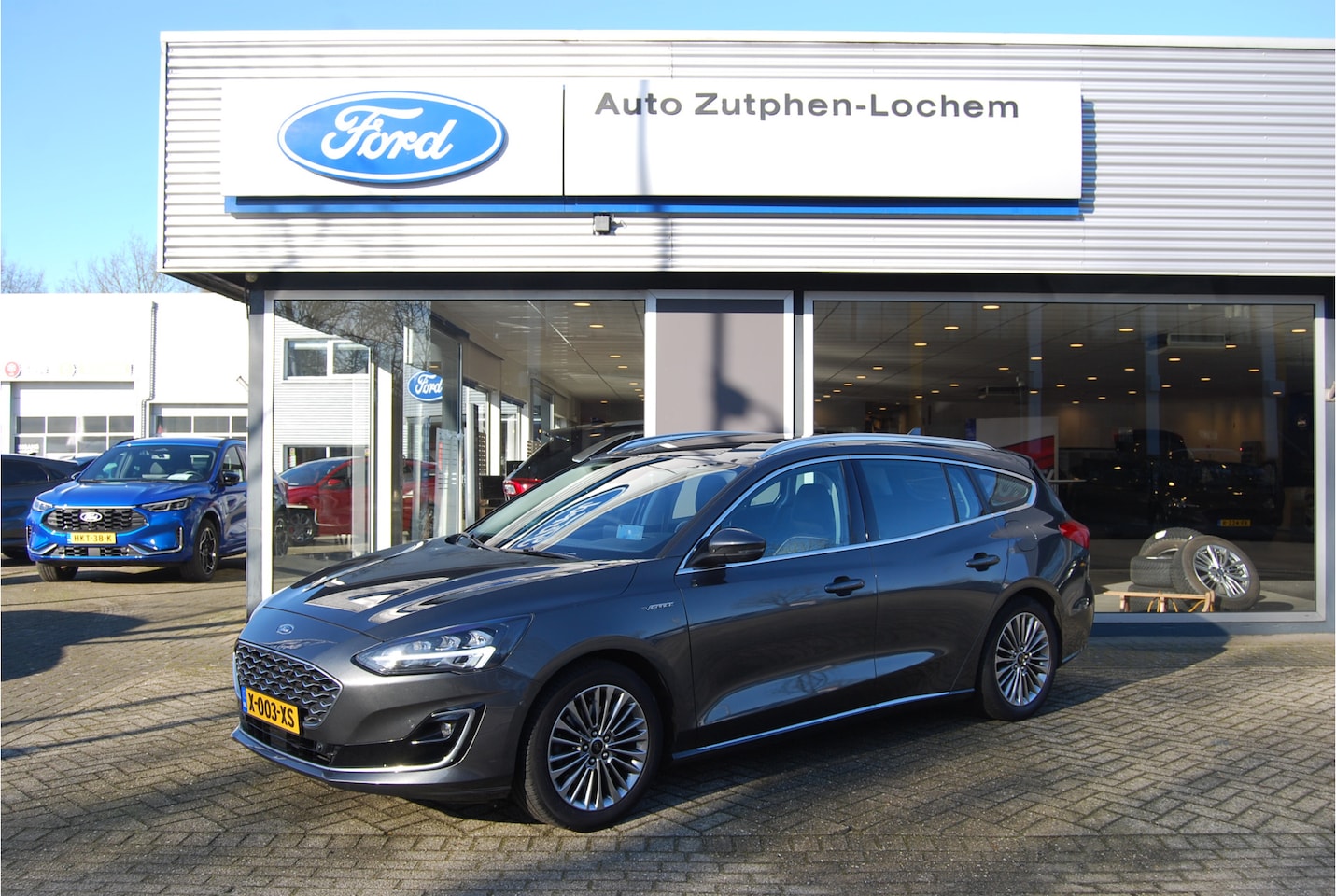 Ford Focus Wagon - 1.0 EcoBoost 125PK Vignale | TREKHAAK | LEDER | LED KOPLAMPEN | HUD | WINTER PACK - AutoWereld.nl