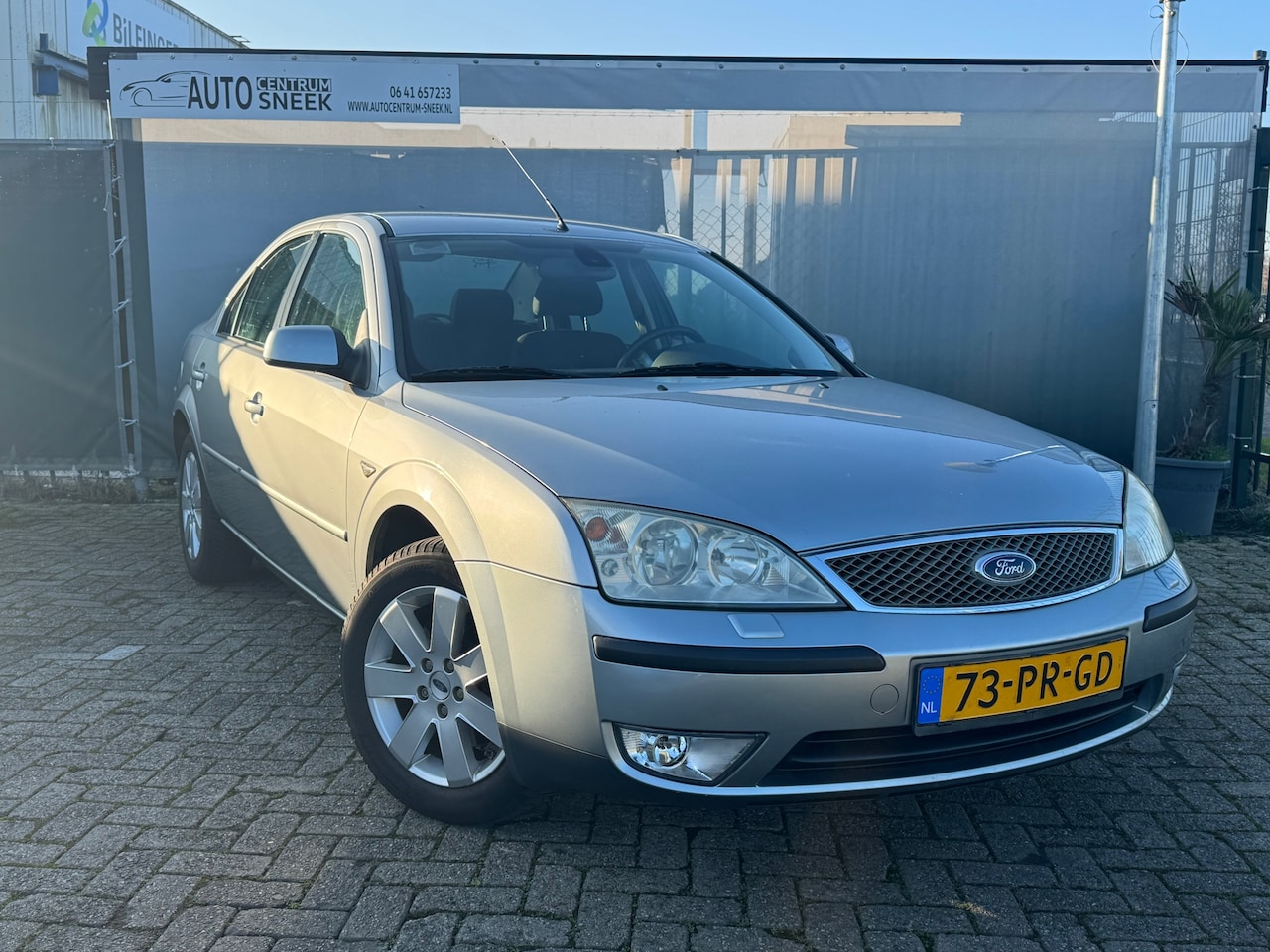 Ford Mondeo - 1.8-16V First Edition - Airco - Cruise - APK 09-26 - AutoWereld.nl