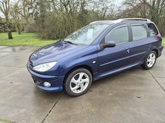 Peugeot 206 - 1.6-16V AIR-LINE 3