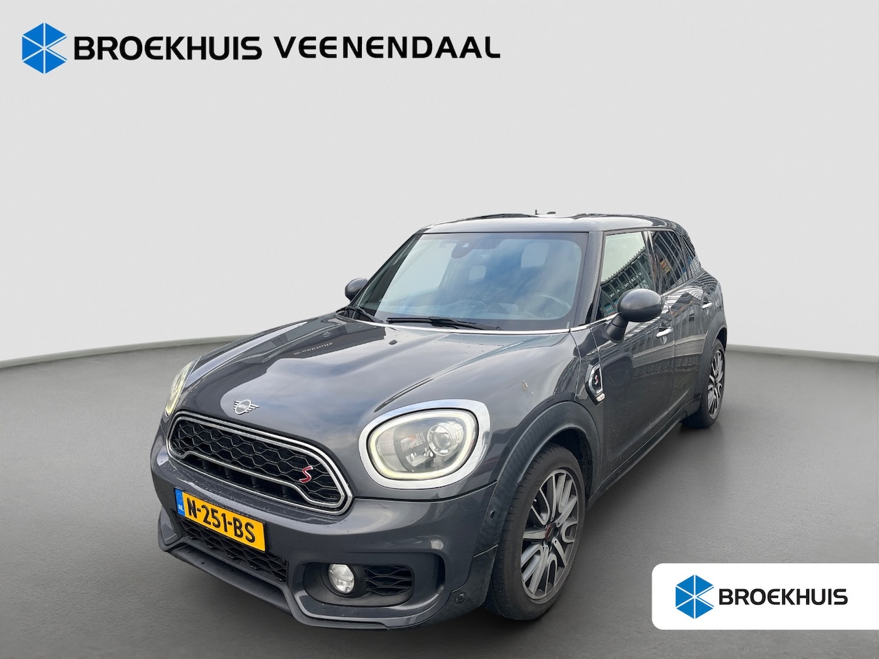 MINI Countryman - 2.0 Cooper S Knightsbridge Edition | Pano | Adap. Cruise | Stoelverwarming | Navigatie | E - AutoWereld.nl