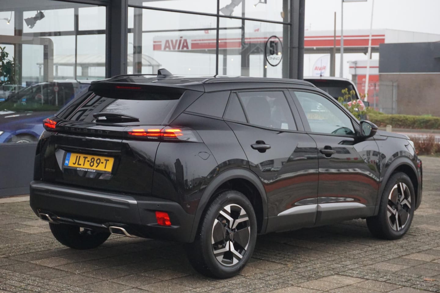 Peugeot 2008 - 1.2 PureTech Allure | ACC | LED | 360 - AutoWereld.nl