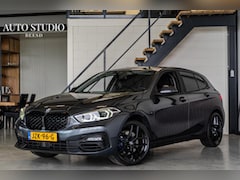 BMW 1-serie - 118i High Executive M-sport | Carplay | Stoelverwarming | Led