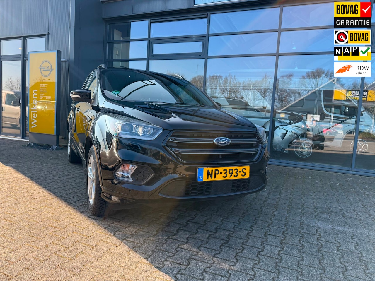 Ford Kuga - 1.5 EcoBoost ST-Line 1.5 EcoBoost ST Line - AutoWereld.nl