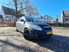 Skoda Fabia - 1.4-16V Ambition