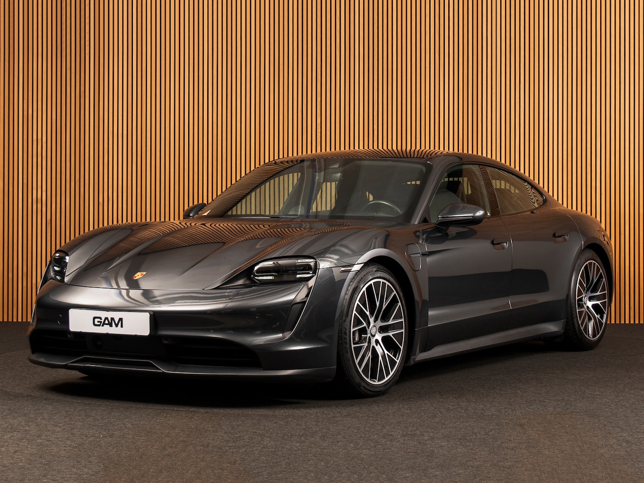 Porsche Taycan - Performance 84 kWh BOSE | DRIVERDISPLAY" | SPORTCHRONO | PDLS | PASM - AutoWereld.nl