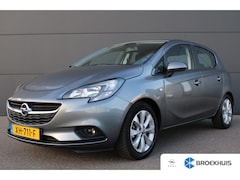 Opel Corsa - 1.4 Favourite | Navigatie | Parkeersensoren | Lichtmetaal | Trekhaak | All season | 1e Eig
