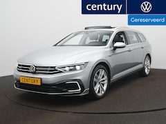 Volkswagen Passat Variant - 1.4 TSI PHEV GTE Business Panoramaschuif-kanteldak - Camera - ACC - Side Assist - Stoelver