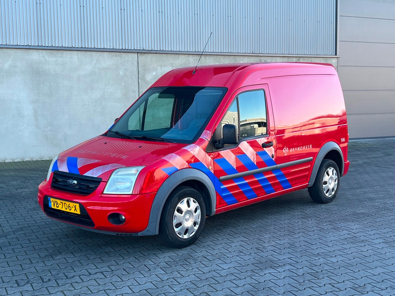 Ford Transit Connect - T230L 1.8 TDCi Trend MARGE+1STE EIGENAAR+93.000 KM NAP+APK 2027+AIRCO+SCHUIFDEUR RECHTS+2 - AutoWereld.nl