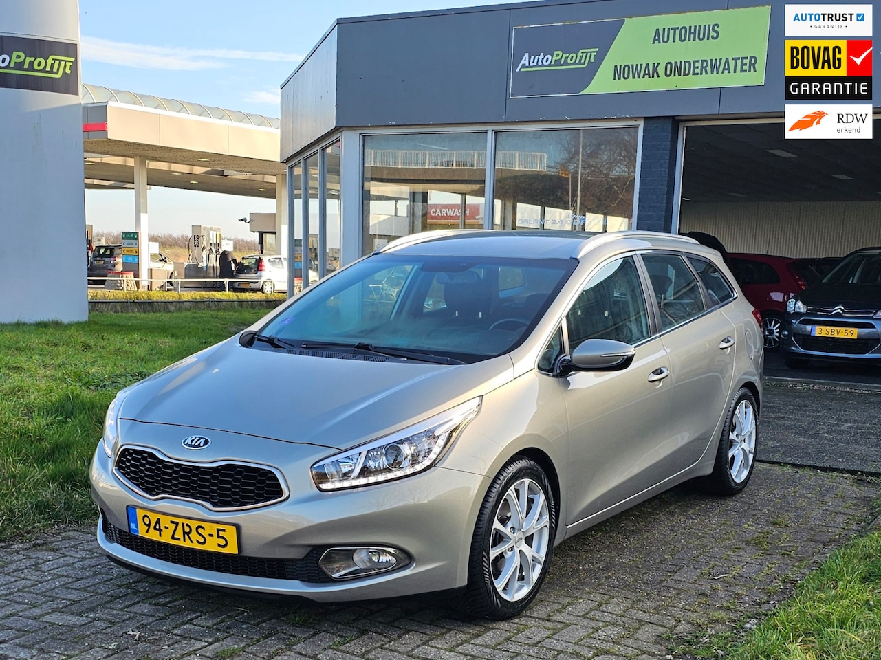 Kia Cee'd Sportswagon - 1.6 GDI Plus Pack 1.6 GDI Plus Pack - AutoWereld.nl