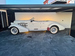 Auburn Speedster - boattail oldtimer belastingvrij