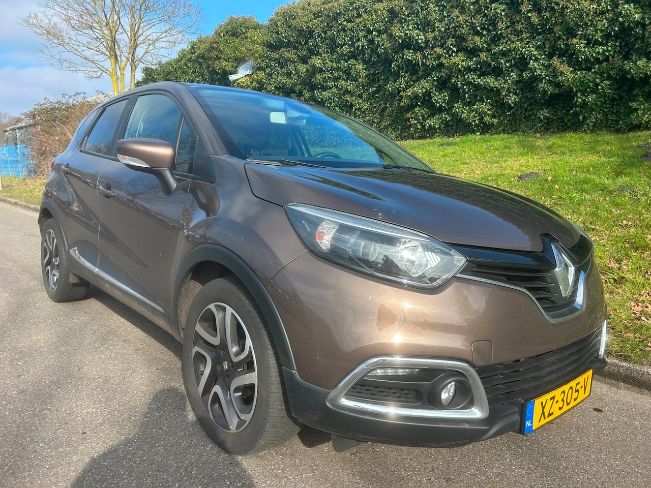 Renault Captur - 0.9 TCe Authentique - Navi -Clima - Cruise - Trekhaak - AutoWereld.nl