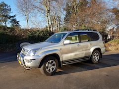 Toyota Land Cruiser - 3.0 D-4D Executive Geel kenteken